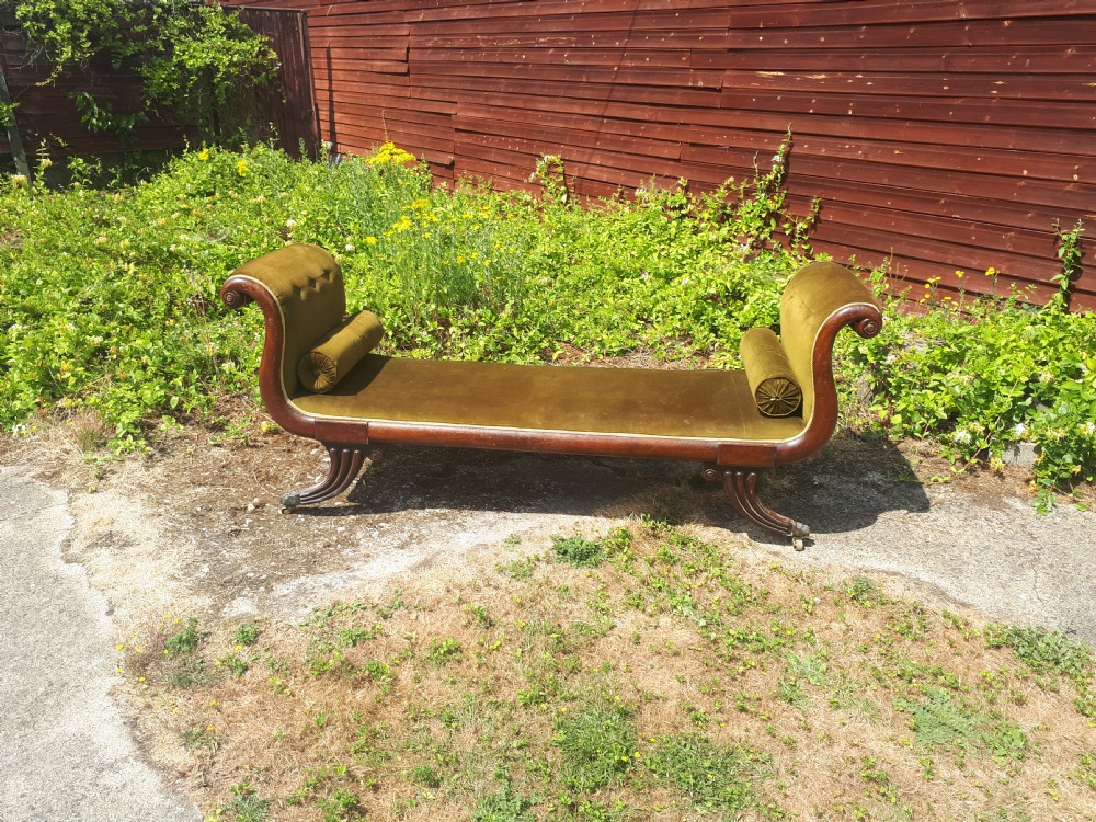 Large 19th century mahogany hall seat View II