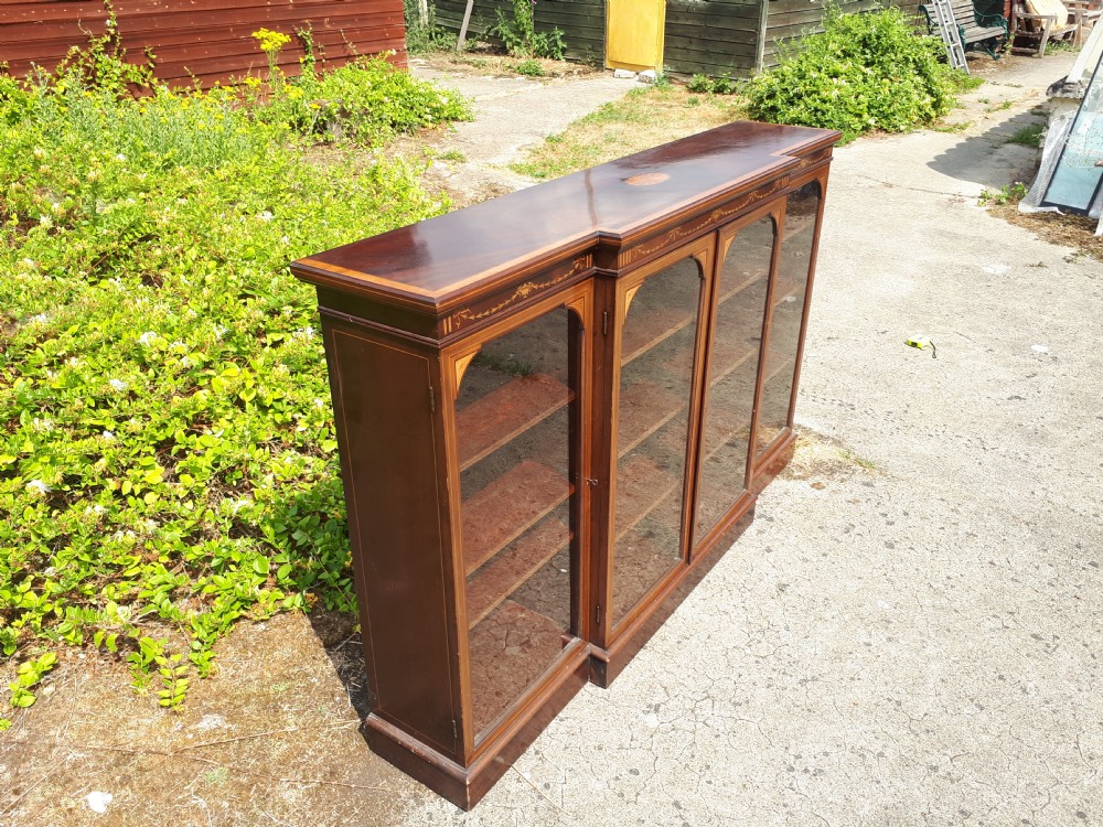 Good quality inlaid mahogany bookcase  View IX
