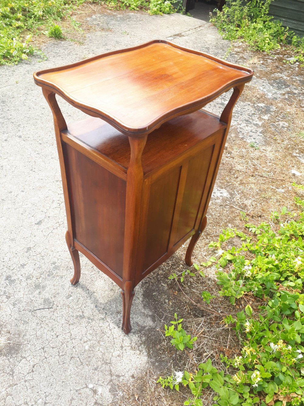 Edwardian inlaid mahogany music cabinet View III
