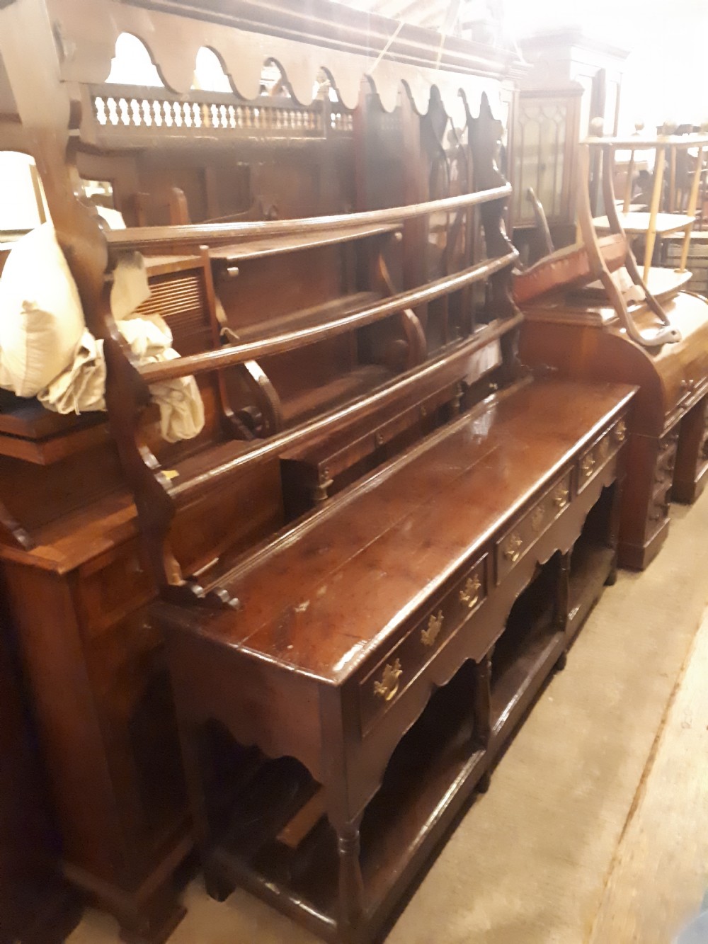 Late Georgian Welsh oak dresser View V