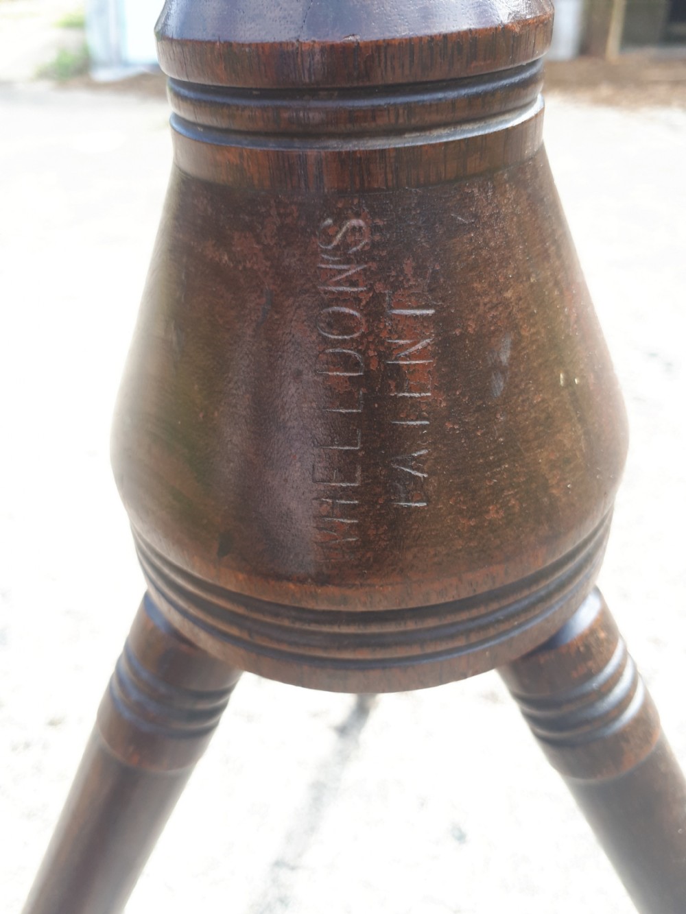 Wheeldons music stand View III
