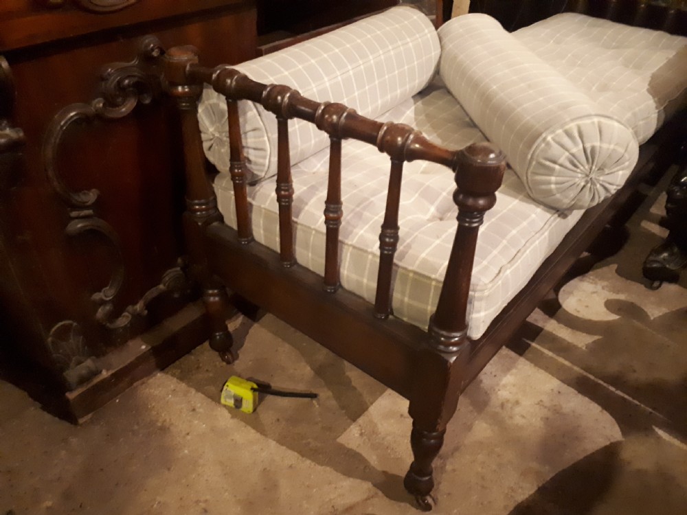 Large late 19th century window seat  View VI