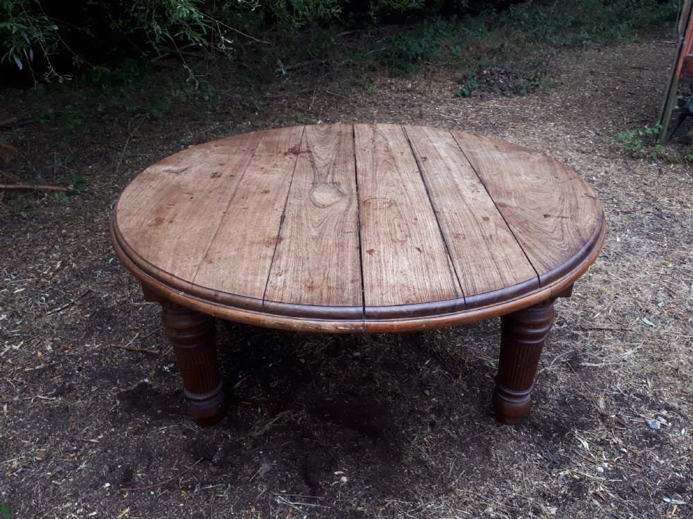 Large Anglo Indian table View IV