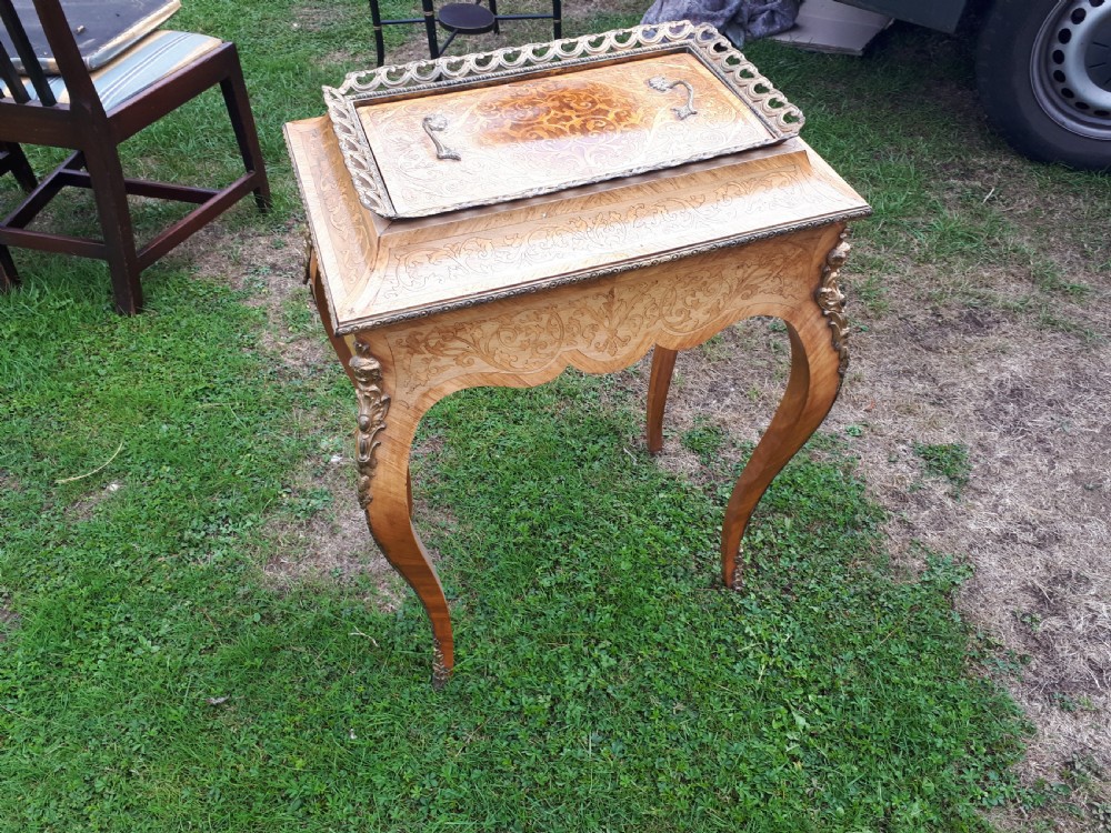 Late 19th century inlaid jardinere plant stand View IV