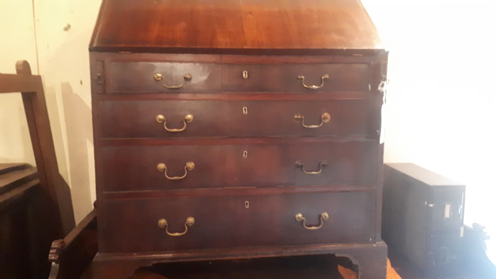 18th century 3 foot 4 drawer country made bureau View III