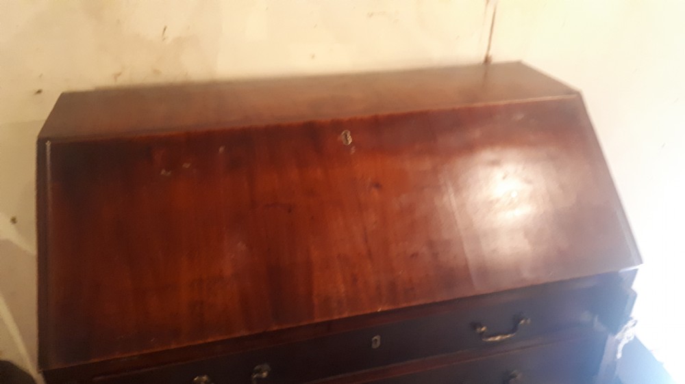 18th century 3 foot 4 drawer country made bureau View V