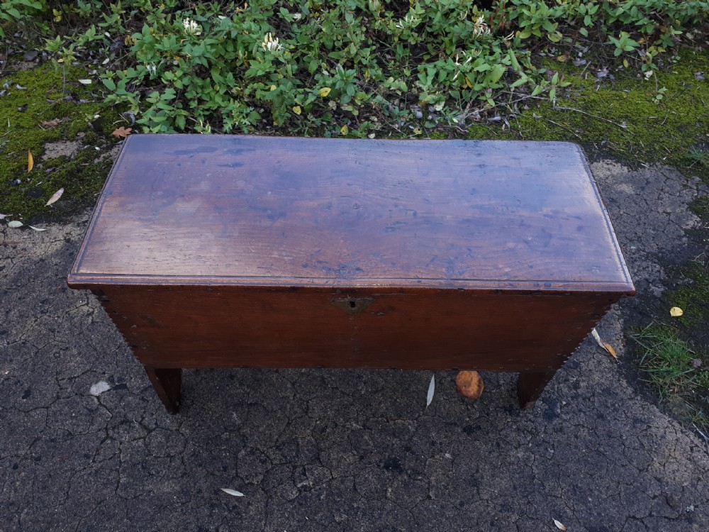 Small antique plank coffer chest View III