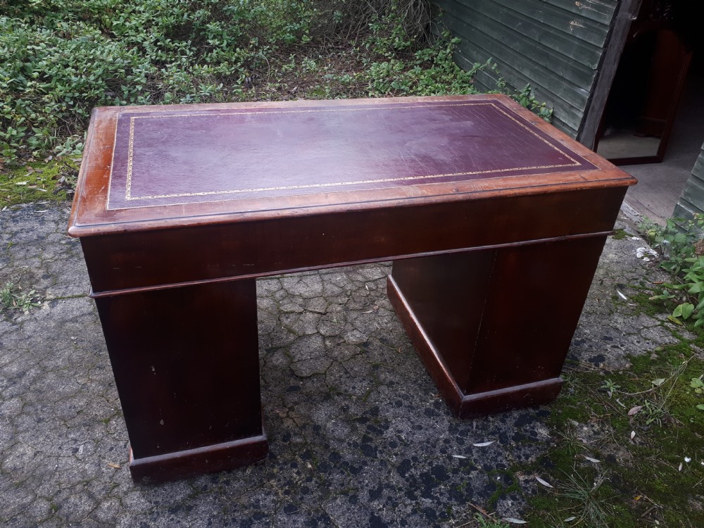 Mid 19th century mahogany kneehole pedestal desk  View V
