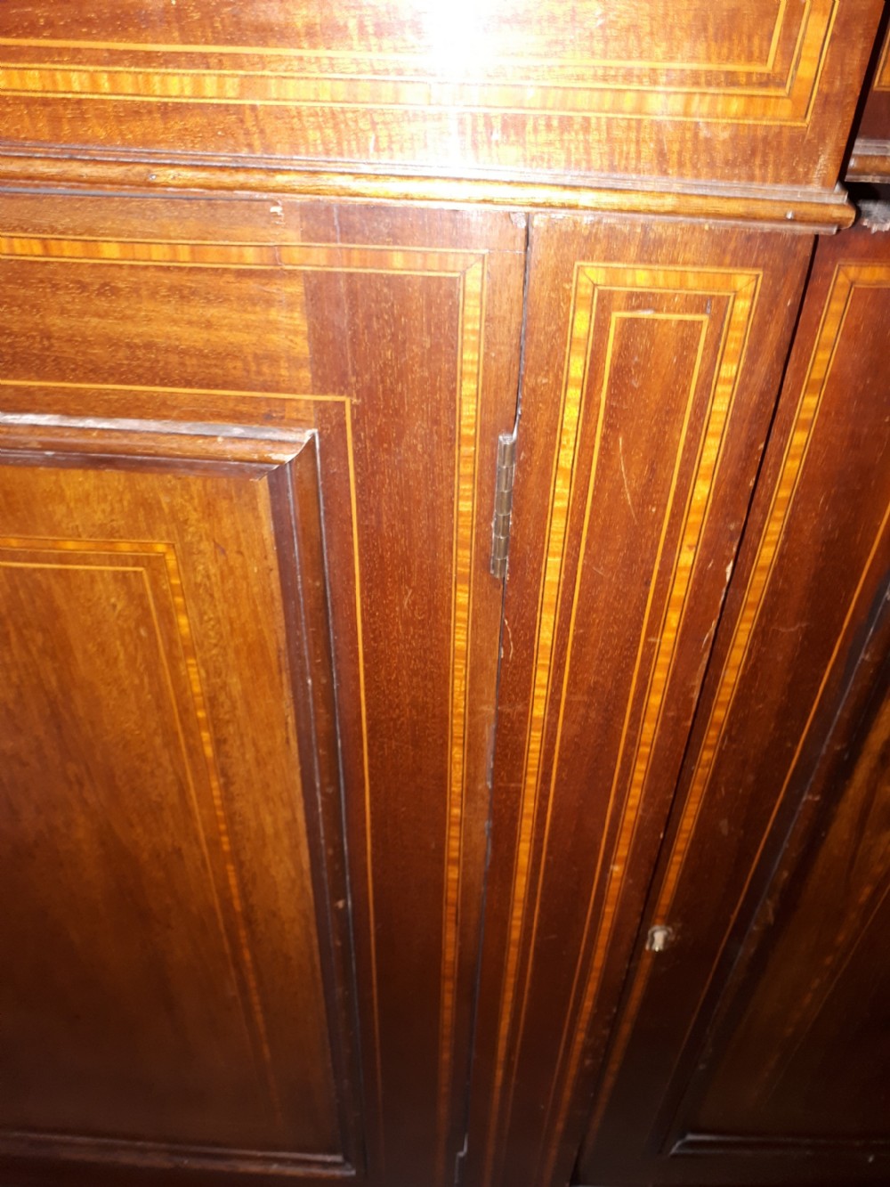 Edwardian inlaid mahogany breakfront bookcase.  View VII