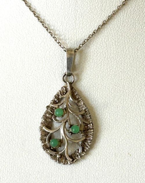 A Superb Andreas Daub Silver & Chrysoprase Pendant Necklace