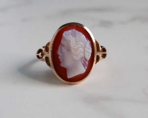 Antique 9ct Gold Cameo Ring 