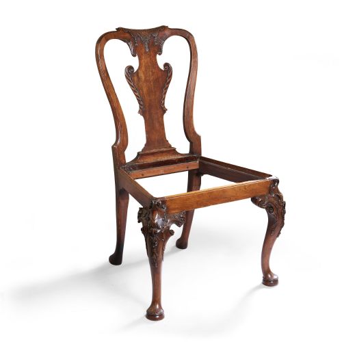 A PAIR OF GEORGE I CARVED WALNUT CHAIRS POSSIBLY IRISH - ADDITIONAL PHOTO 3