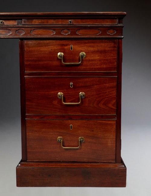 GEORGE III CHIPPENDALE PERIOD MAHOGANY PARTNERS DESK - ADDITIONAL PHOTO 3