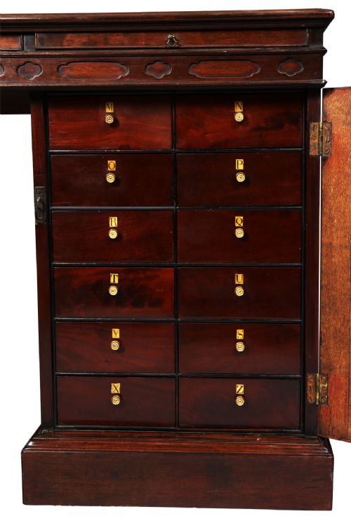 GEORGE III CHIPPENDALE PERIOD MAHOGANY PARTNERS DESK - ADDITIONAL PHOTO 5