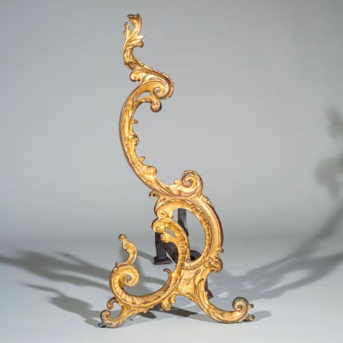 PAIR OF 18THCENTURY ENGLISH ROCOCO GILT BRONZE ANDIRONS FIREDOGS CHENNETS - ADDITIONAL PHOTO 3