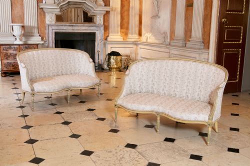 pair of george iii painted settees - CATEGORY: ANTIQUE SOFAS - DATED GEORGIAN