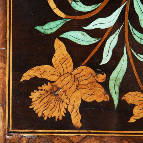 CHARLES II OLIVE OYSTER FLORAL MARQUETRY TABLE - ADDITIONAL PHOTO 5