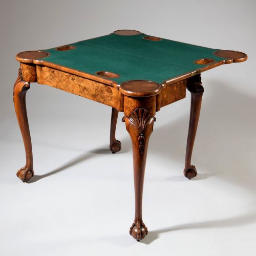 GEORGE II FIGURED WALNUT CARD TABLE ON CABRIOLE LEGS IN THE MANNER OF BENJAMIN - ADDITIONAL PHOTO 1