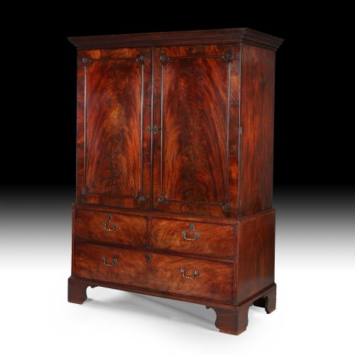 GEORGE III MAHOGANY LINEN PRESS WARDROBE - ADDITIONAL PHOTO 2