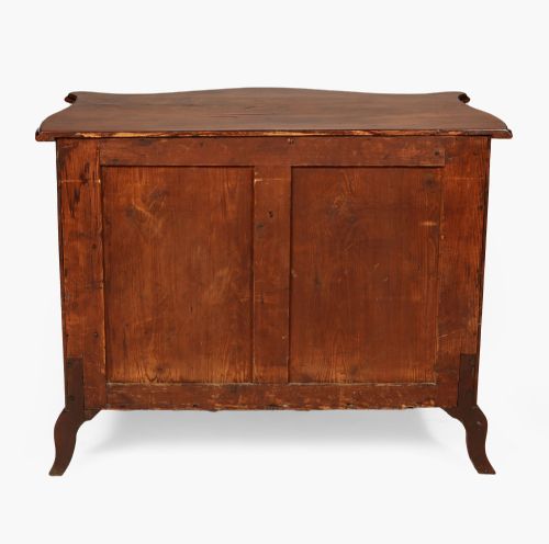 18TH CENTURY GEORGE III MAHOGANY SERPENTINE CHEST OR COMMODE IN THE MANNER OF HENRY HILL - ADDITIONAL PHOTO 6