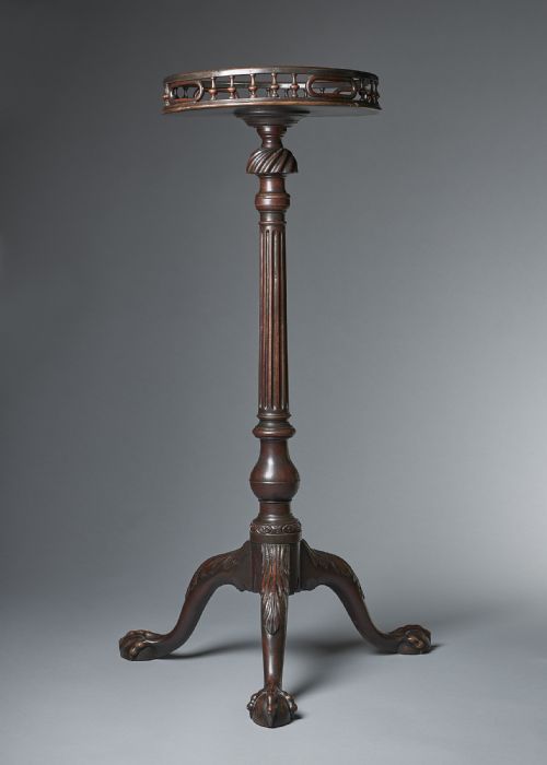 GEORGE II 18TH CENTURY MAHOGANY TORCHIERE - ADDITIONAL PHOTO 1