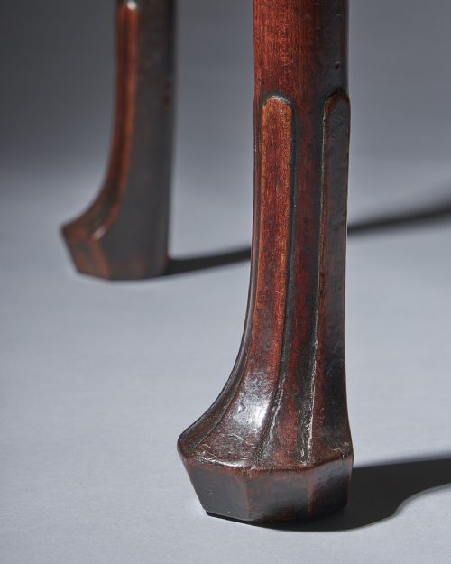 A DELIGHTFUL MID 18TH CENTURY IRISH MAHOGANY CONSOLE TABLE OF SMALL PROPORTIONS 29 CIRCA 17501760 - ADDITIONAL PHOTO 10