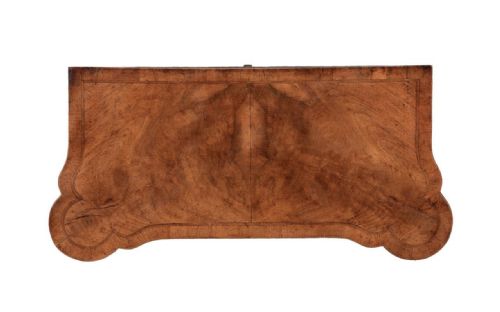 A FINE AND RARE QUEEN ANNE BURR AND HIGHLY FIGURED WALNUT CARD TABLE CIRCA 1710 ENGLAND - ADDITIONAL PHOTO 2
