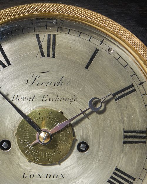 A UNIQUE EARLY 19TH CENTURY TRAVELLING CLOCK SIGNED FRENCH ROYAL EXCHANGE LONDON - ADDITIONAL PHOTO 9