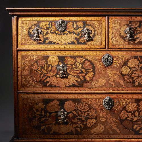 WILLIAM AND MARY MARQUETRY CHEST OF DRAWERS - ADDITIONAL PHOTO 7