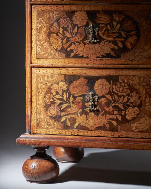 WILLIAM AND MARY MARQUETRY CHEST OF DRAWERS - ADDITIONAL PHOTO 8