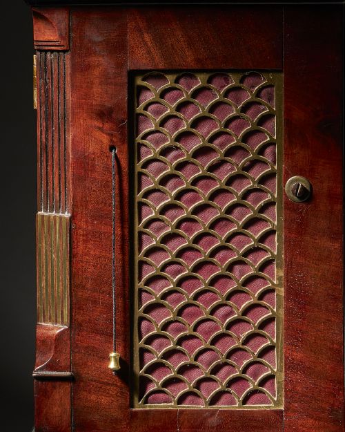 FINE GEORGE III EIGHTDAY STRIKING MAHOGANY BRACKET CLOCK WITH TRIP REPEAT - ADDITIONAL PHOTO 2