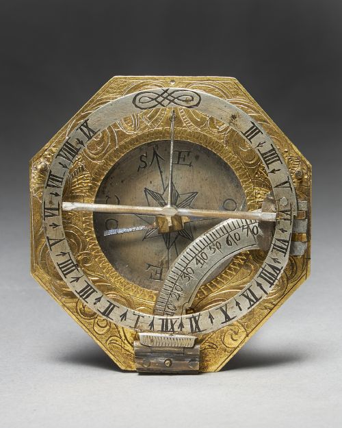 18TH CENTURY GERMAN EQUINOCTIAL POCKET SUNDIAL AND COMPASS BY LUDWIG THEODOR - ADDITIONAL PHOTO 1
