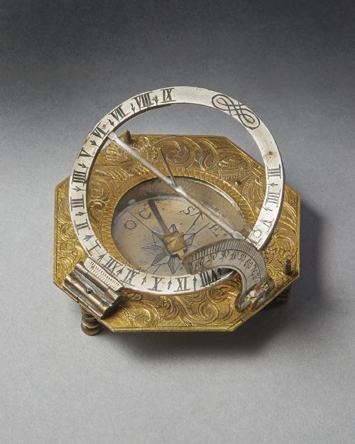 18TH CENTURY GERMAN EQUINOCTIAL POCKET SUNDIAL AND COMPASS BY LUDWIG THEODOR - ADDITIONAL PHOTO 4