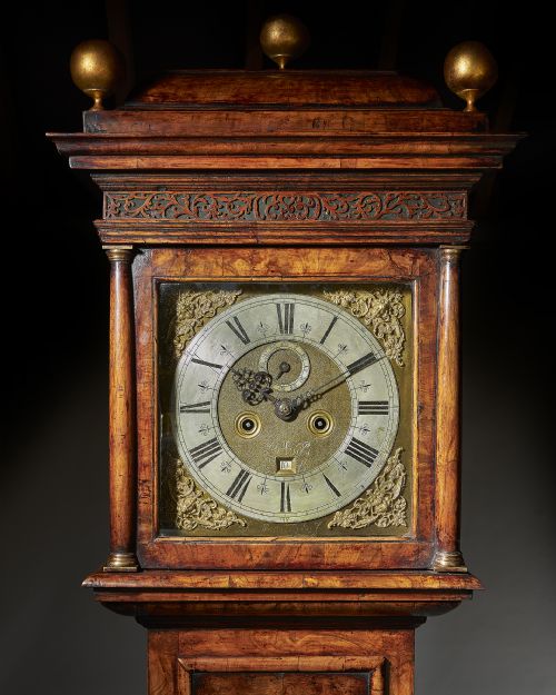 17TH CENTURY WILLIAM AND MARY EIGHT DAY BURRBURL WALNUT LONGCASE CLOCKGRANDFATHER CLOCK BY JOHN MARTIN - ADDITIONAL PHOTO 2