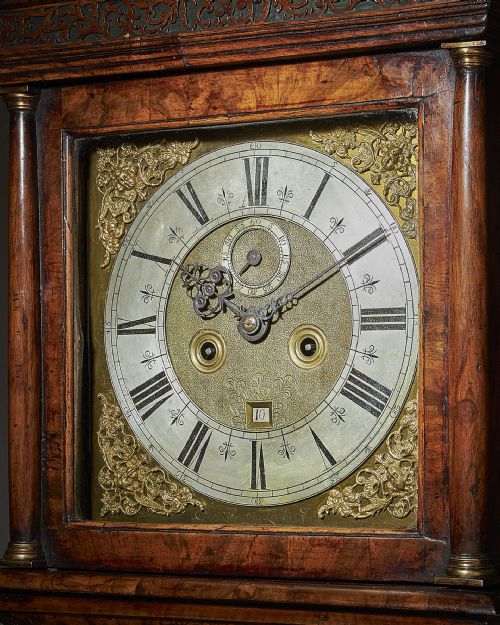 17TH CENTURY WILLIAM AND MARY EIGHT DAY BURRBURL WALNUT LONGCASE CLOCKGRANDFATHER CLOCK BY JOHN MARTIN - ADDITIONAL PHOTO 3