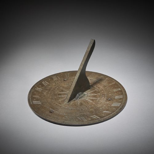 early 19th century english bronze horizontal sundial by cary of london - CATEGORY: ANTIQUE METAL - DATED 19TH CENTURY