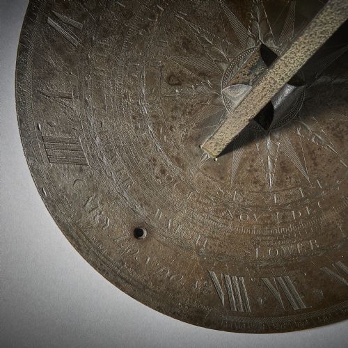 EARLY 19TH CENTURY ENGLISH BRONZE HORIZONTAL SUNDIAL BY CARY OF LONDON - ADDITIONAL PHOTO 3