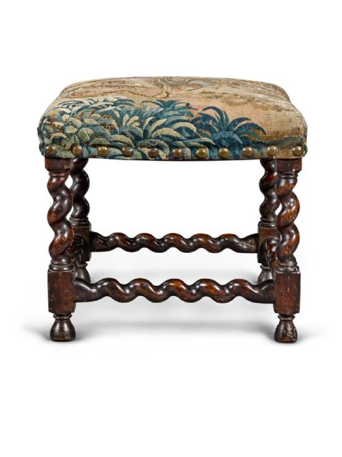 fine 17th century barley or solomonic twist baroque walnut stool with period tapestry - CATEGORY: ANTIQUE STOOLS - DATED 17TH CENTURY