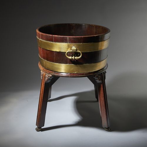 A LARGE GEORGE III 18TH CENTURY MAHOGANY WINE COOLER CELLARETTE OR JARDINIRE - ADDITIONAL PHOTO 5