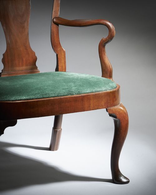 RARE 18TH CENTURY GEORGE II MAHOGANY ARMCHAIR WITH CARVED SHEPHERDS CROOK ARMS - ADDITIONAL PHOTO 2