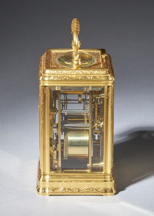 19TH CENTURY GILTBRASS ENGRAVED GORGE CASE STRIKING AND REPEATING CARRIAGE CLOCK - ADDITIONAL PHOTO 4