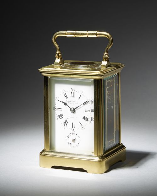 A FINE SMALL BRASS CORNICHE CASE CARRIAGE CLOCK WITH ALARM AND ORIGINAL TRAVELLING CASE - ADDITIONAL PHOTO 4