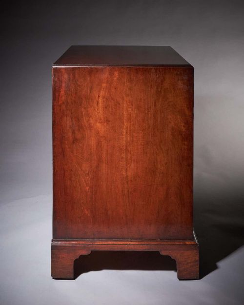 18TH CENTURY GEORGE II MAHOGANY CADDYTOPPED CHEST BY GILES GRENDEY C17301740 - ADDITIONAL PHOTO 3