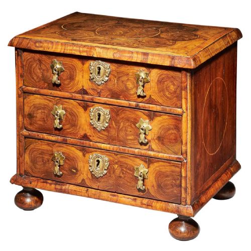 miniature william and mary diminutive olive oyster chest c16881702 - CATEGORY: ANTIQUE CUPBOARDS - DATED 17TH CENTURY