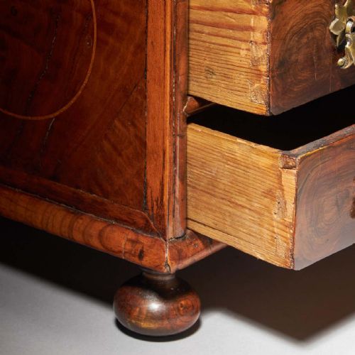 MINIATURE WILLIAM AND MARY DIMINUTIVE OLIVE OYSTER CHEST C16881702 - ADDITIONAL PHOTO 9
