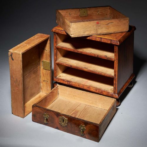 MINIATURE WILLIAM AND MARY DIMINUTIVE OLIVE OYSTER CHEST C16881702 - ADDITIONAL PHOTO 11