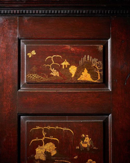 18TH CENTURY GEORGE III CHINOISERIE JAPANNED WARDROBE CHIPPENDALE PERIOD C1770 - ADDITIONAL PHOTO 10