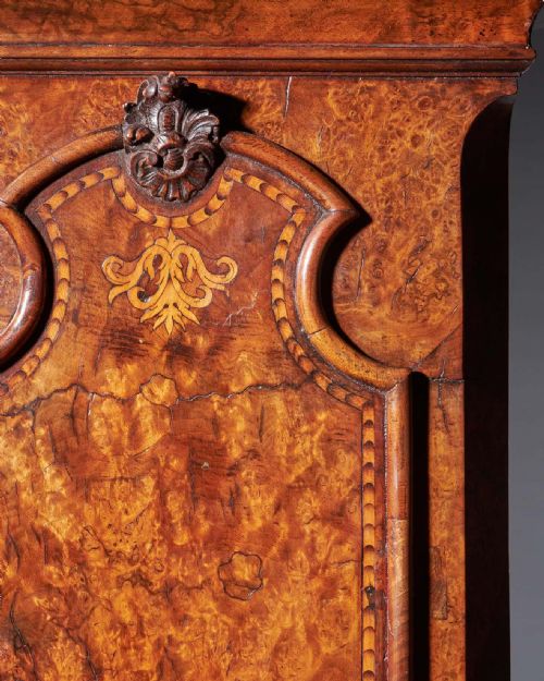 A MAGNIFICENT 18TH CENTURY STRIKING DUTCH AMSTERDAM BURR WALNUT LONGCASE CLOCK - ADDITIONAL PHOTO 3