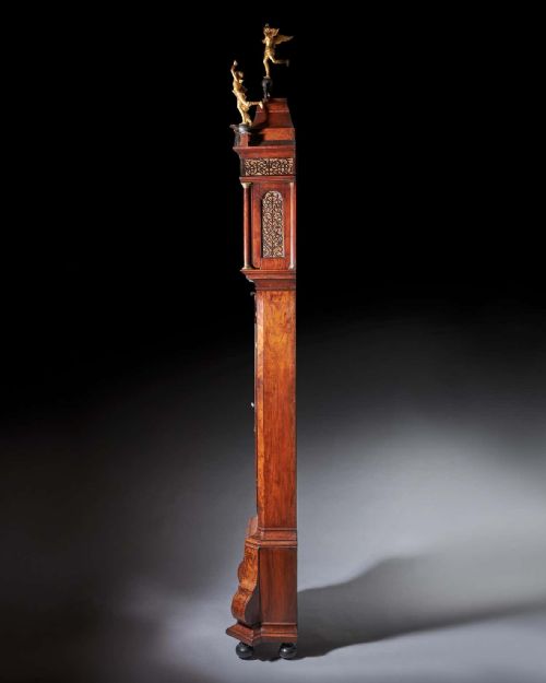 A MAGNIFICENT 18TH CENTURY STRIKING DUTCH AMSTERDAM BURR WALNUT LONGCASE CLOCK - ADDITIONAL PHOTO 5