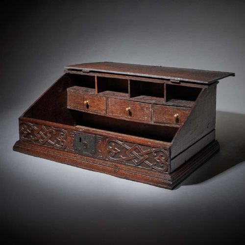 17TH CENTURY CHARLES II CARVED OAK WRITING BOX OR DESK BOX CIRCA 1660 ENGLAND - ADDITIONAL PHOTO 2